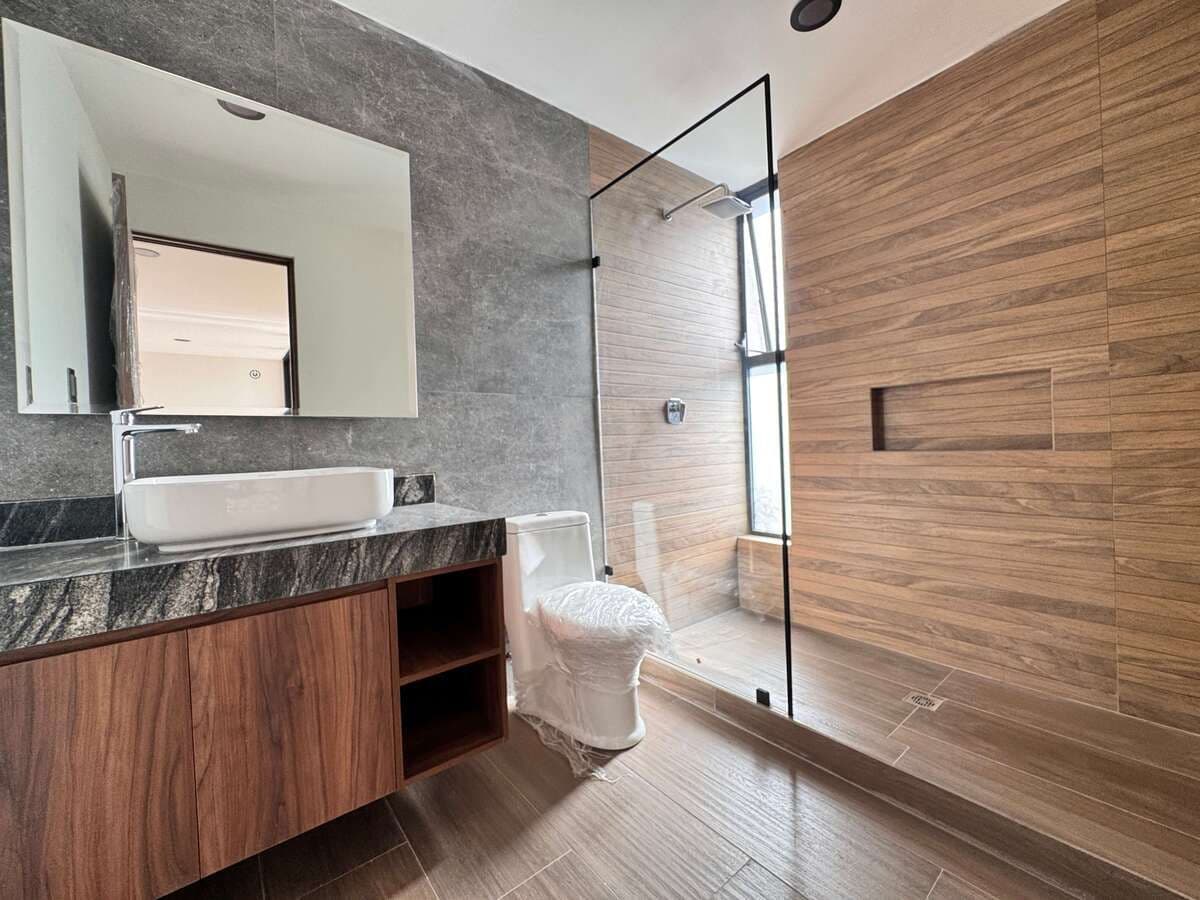 Casa en Venta en San Angel IV con Roof Garden y fogatero 13