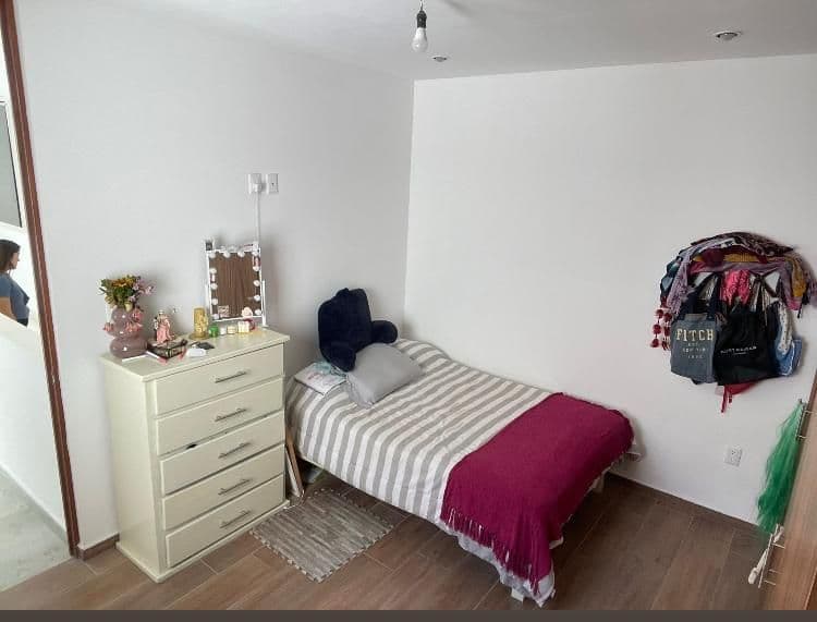 Hermosa Casa en Venta en Cennet Residencial !! 4