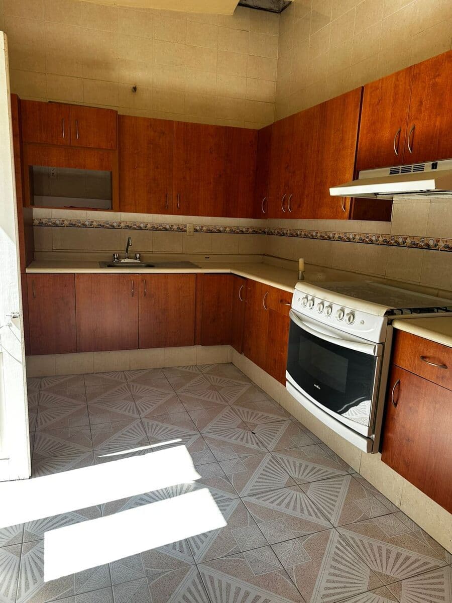 Casa en venta con locales frente al edificio de seguridad publica Colonia Centro 4