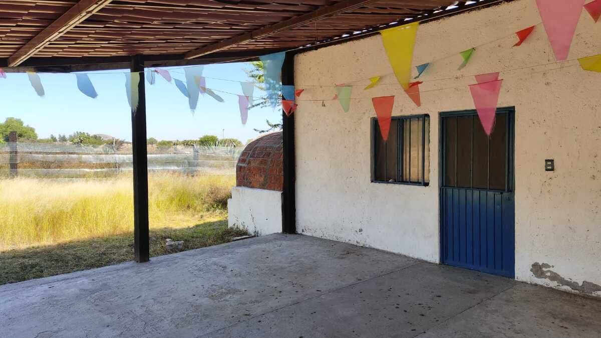CASA DE CAMPO EN VENTA EN DELEGACION LA PILA, S.L.P. 13