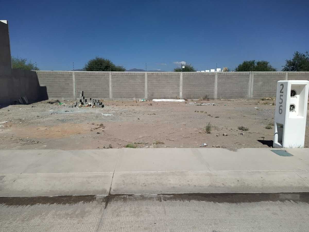 Terreno  en Venta en Zibari plano de 126m2, Villa de Pozos. 3