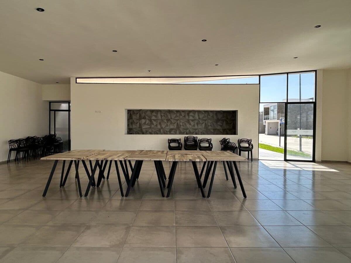 Terreno  en Venta en Zibari plano de 126m2, Villa de Pozos. 8
