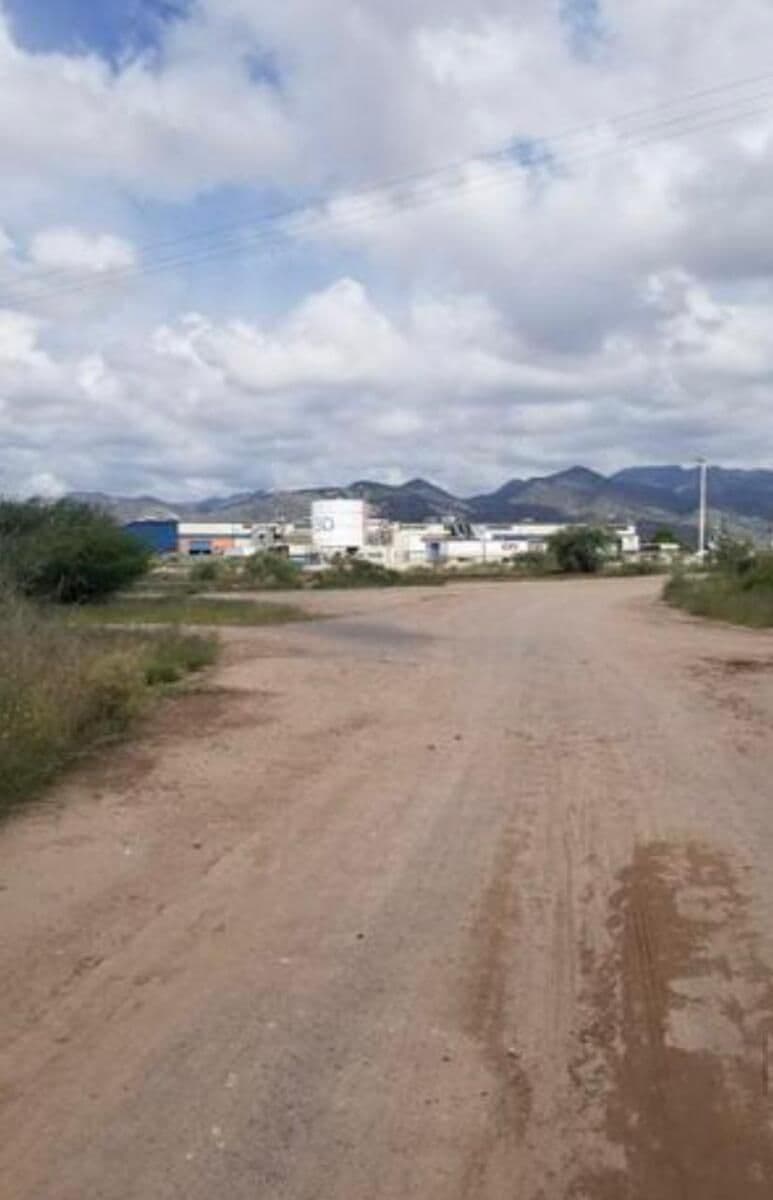 Venta de terreno frente al Parque Industrial Logistik 1 13