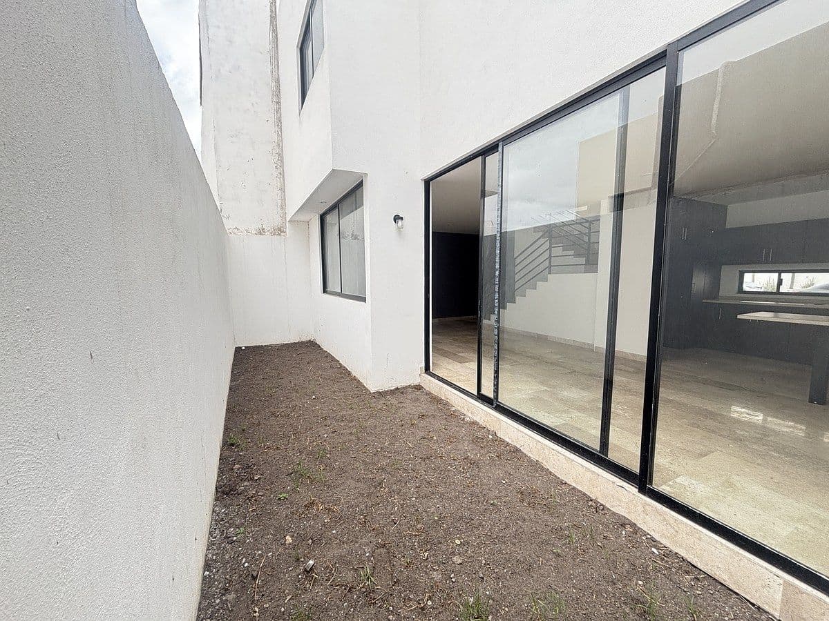 Casa en Venta en Residencial Campo Azul con Roof 5