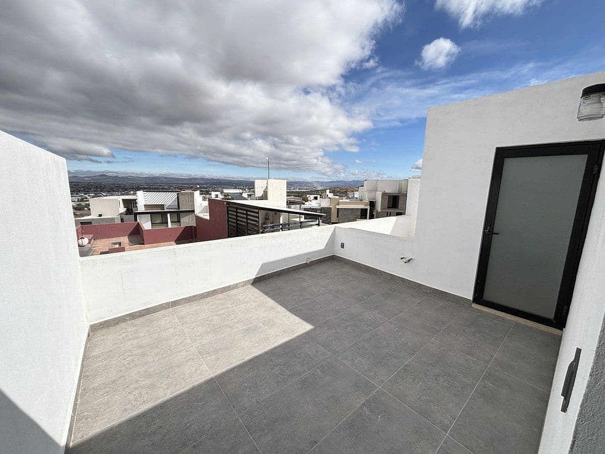 Casa en venta en Campo Azul con acabados de lujo 15