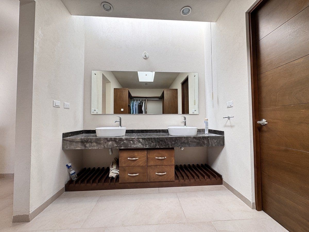 Casa en venta en la Privada San Angel 2 de 4 recamaras. 14