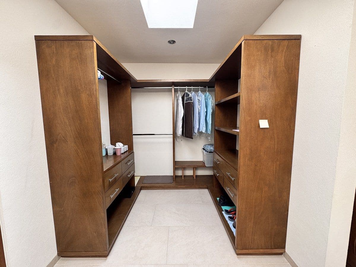Casa en venta en la Privada San Angel 2 de 4 recamaras. 15
