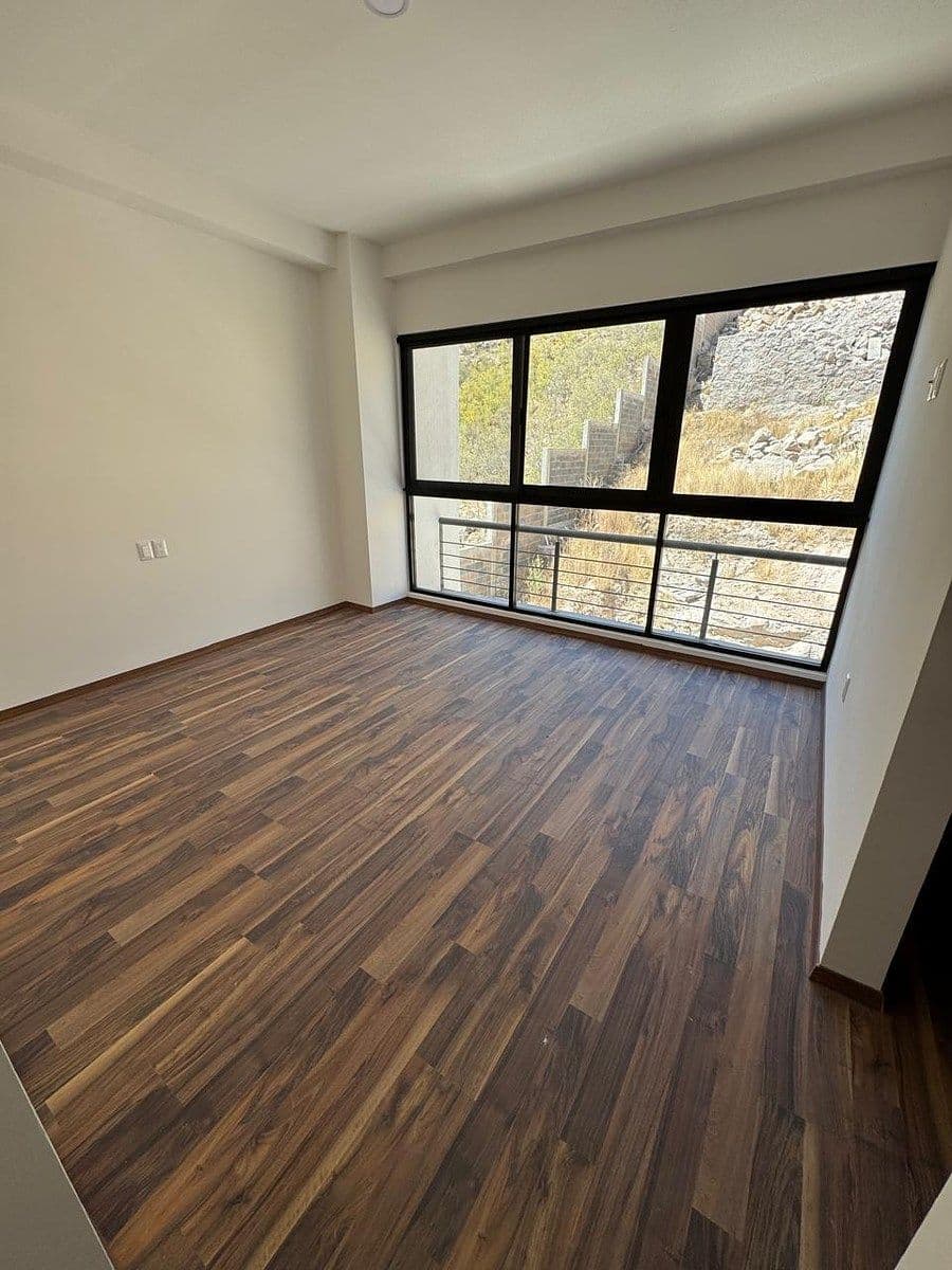 VENTA DE DEPARTAMENTO EN LA LOMA GOLF 11