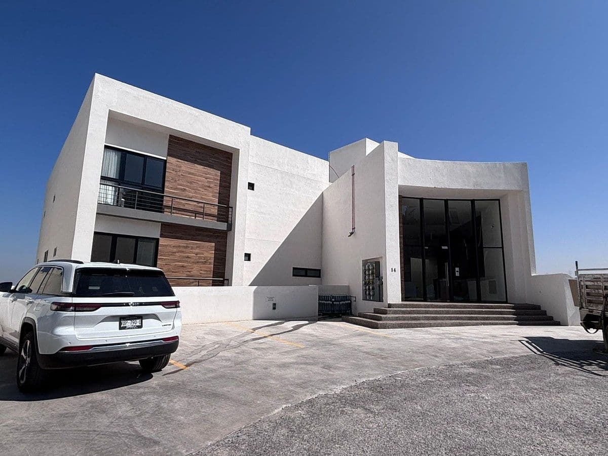 VENTA DE DEPARTAMENTO EN LA LOMA GOLF 1/14