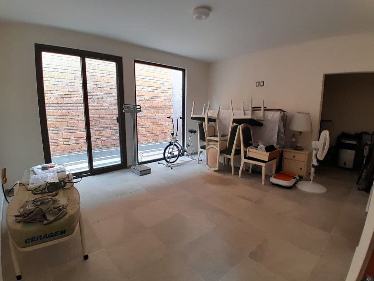 Casa con espacios muy amplios en una planta 845m2 terreno en Capulines 3 recs 6