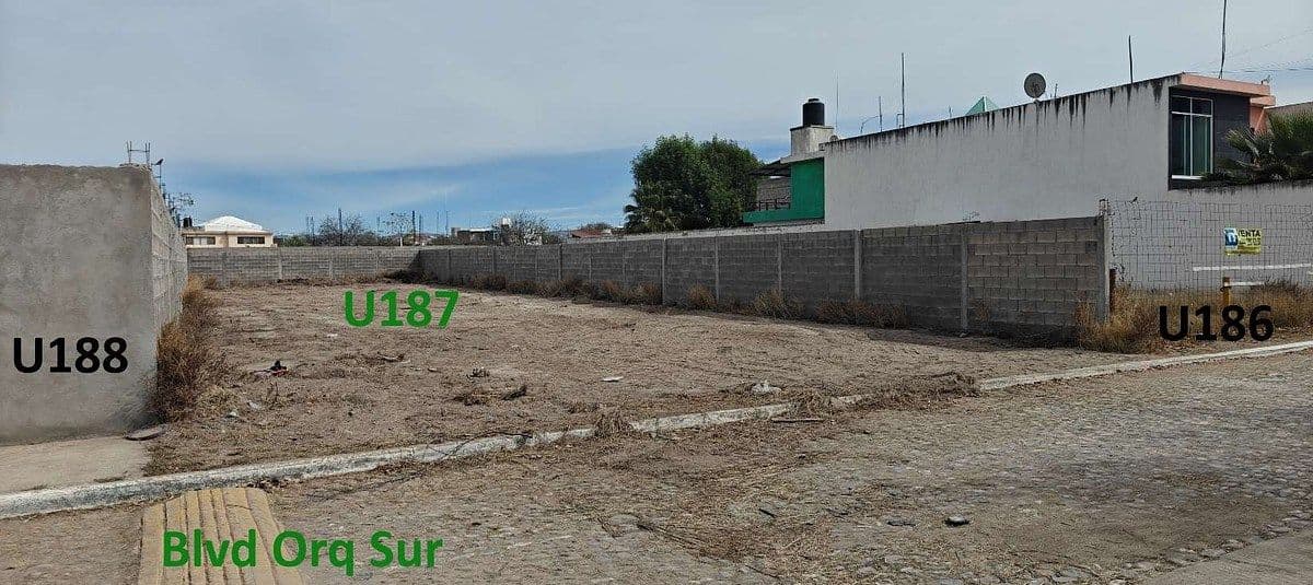 Terreno en venta en Fraccionamiento Orquidea Las Mercedes 708.4m2 1/10