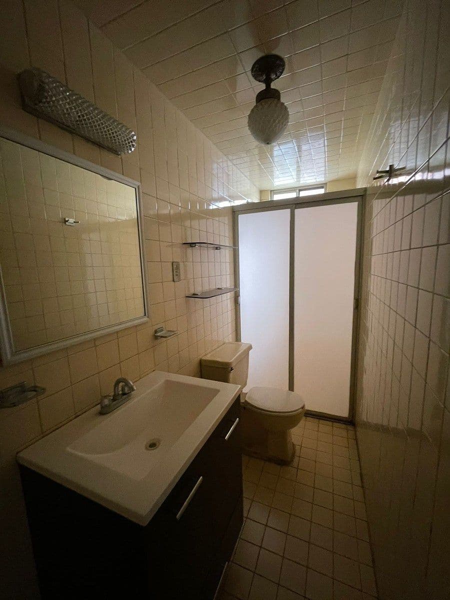 Depa en venta en privada Amado Nervo 3 recs 2 baños en dos plantas 6
