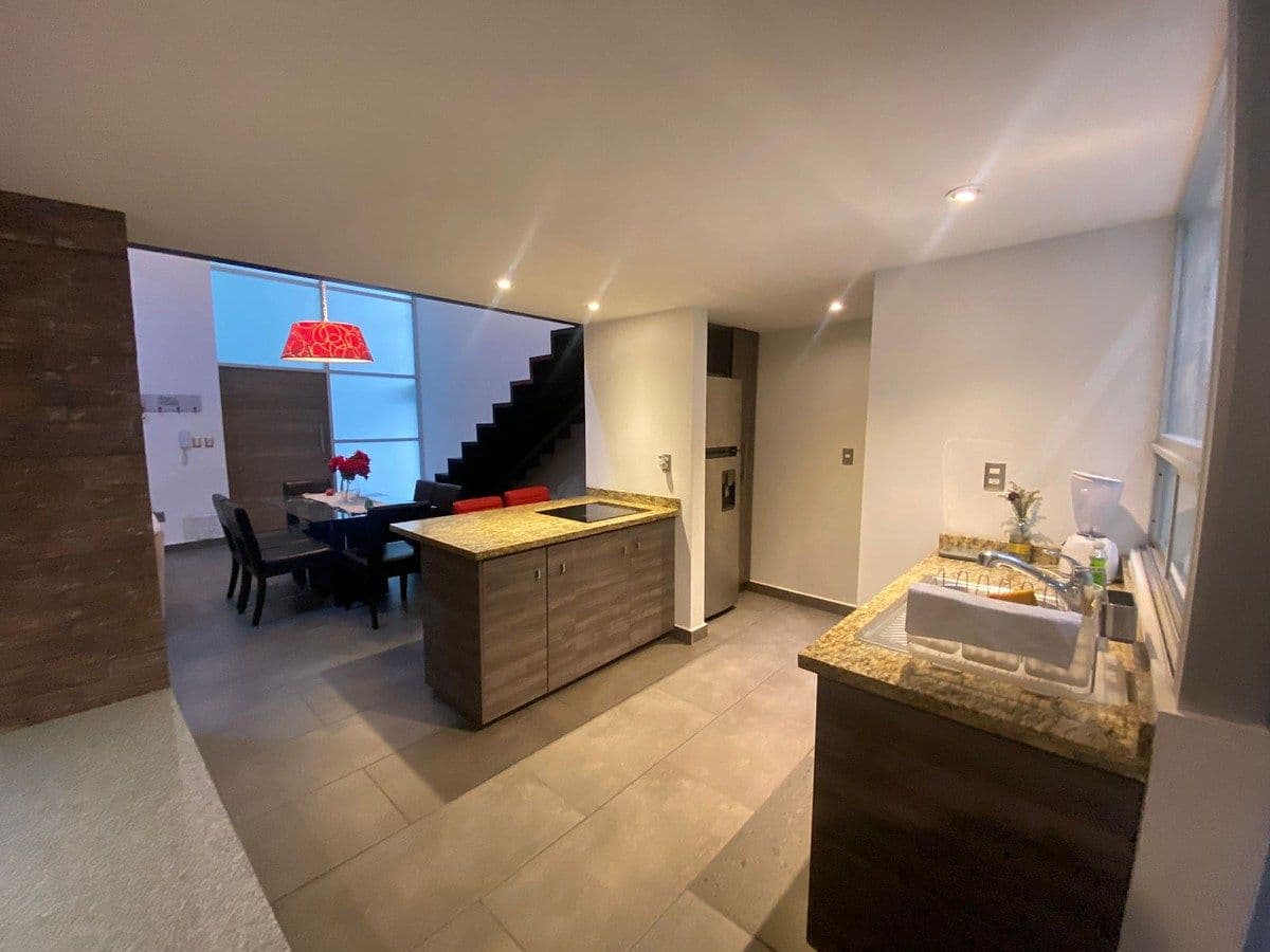 Loft Amueblado en Renta en Cordillera del Marquez 8