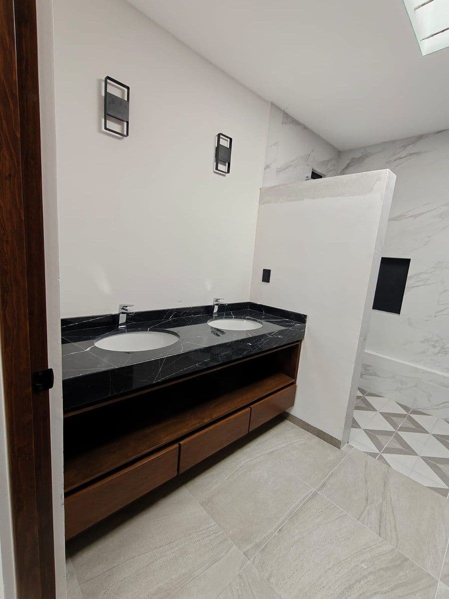 Venta de casa club de golf la loma 3