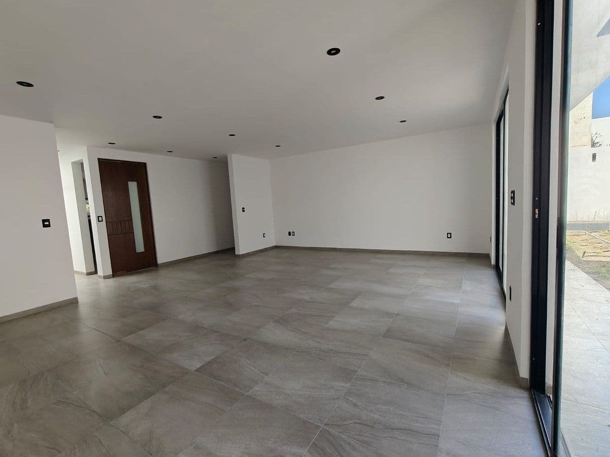 Venta de casa club de golf la loma 2