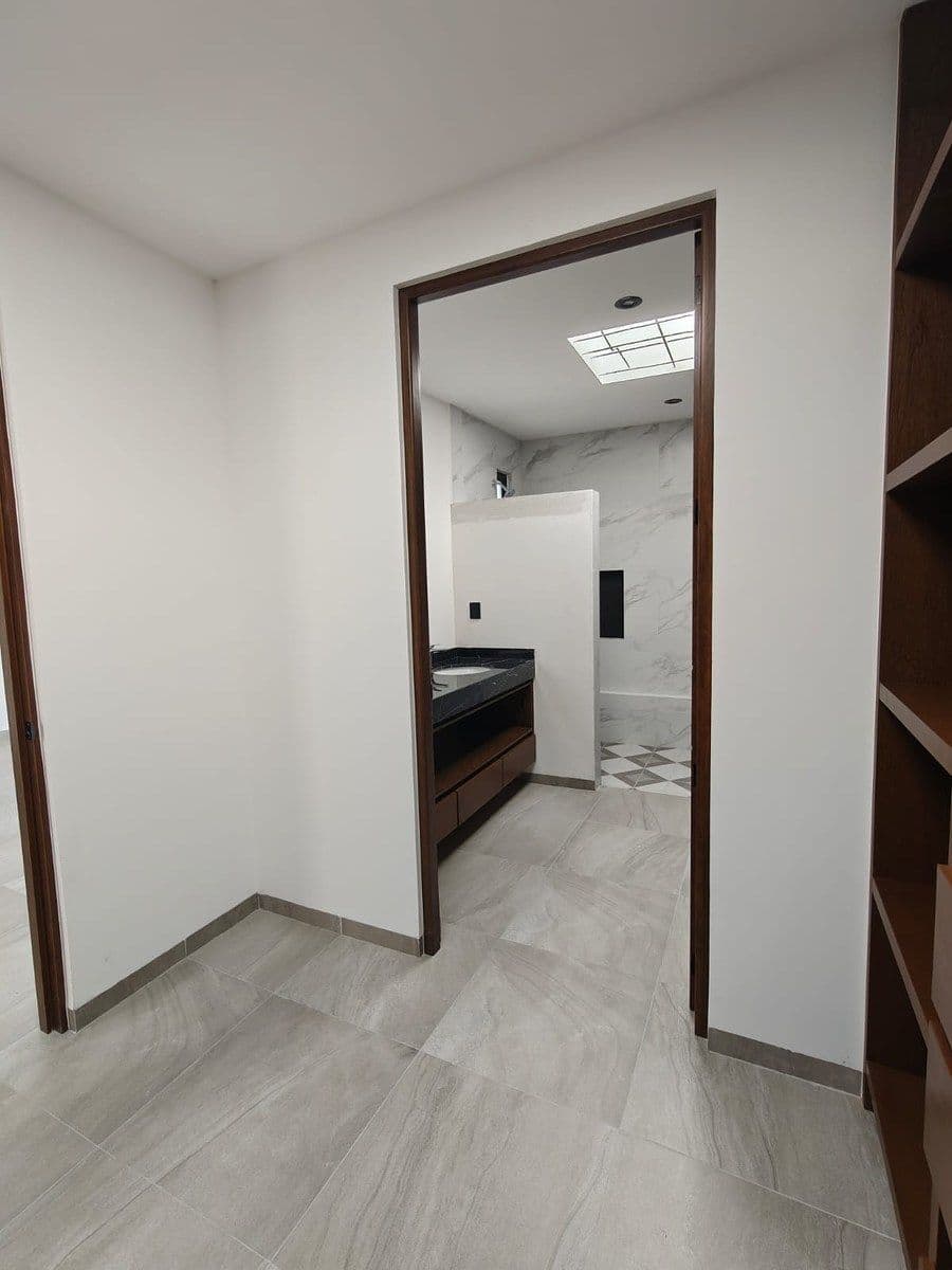 Venta de casa club de golf la loma 10