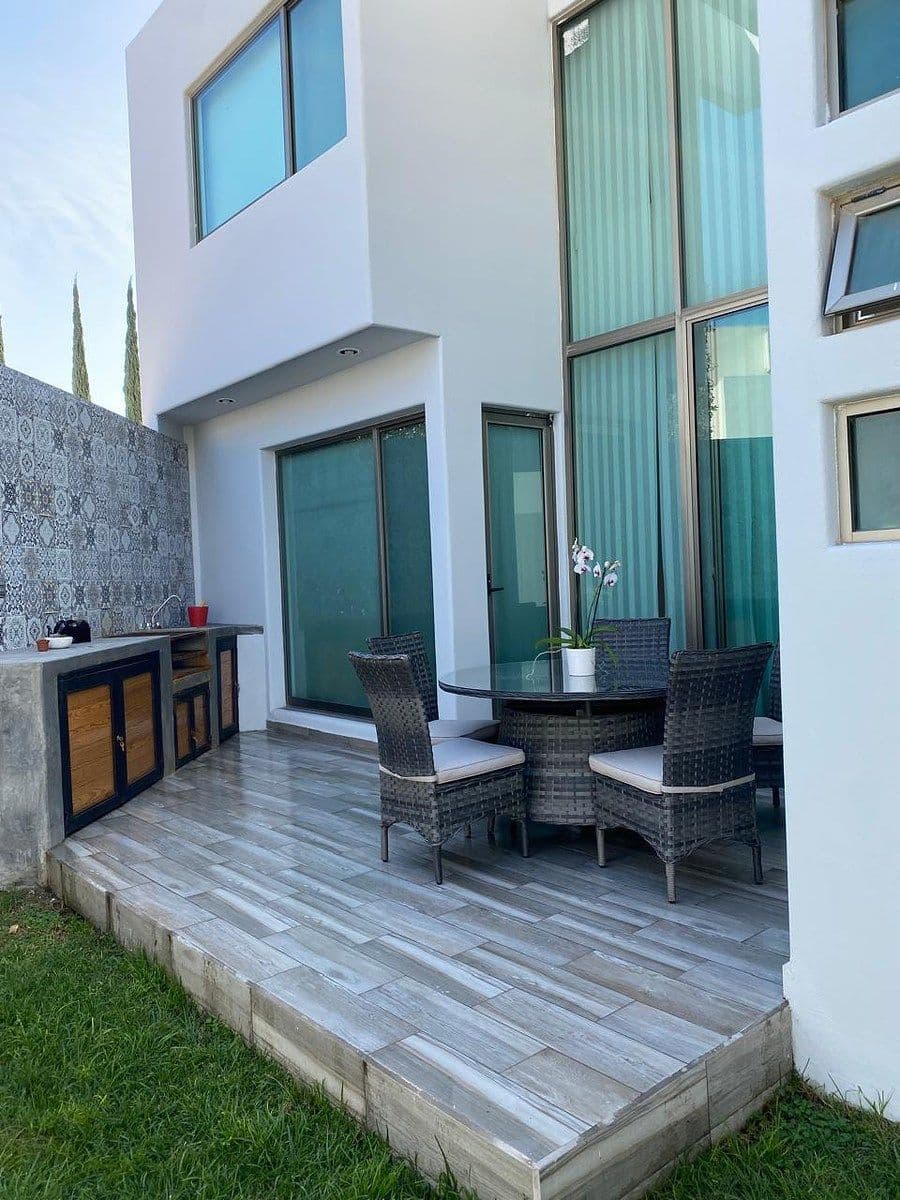 CASA EN VENTA FRACC SIERRA AZUL 8