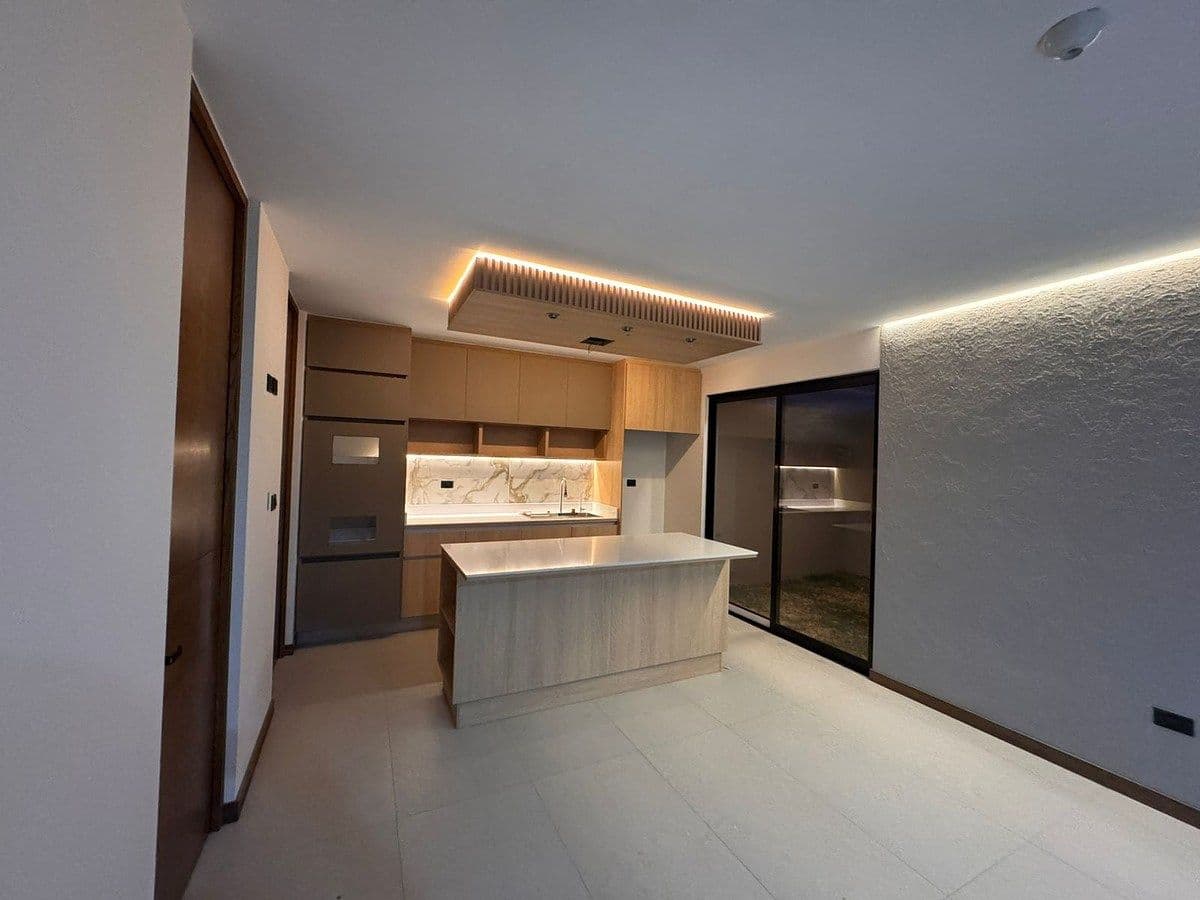 CASA EN VENTA VILLAMAGNA 1/13