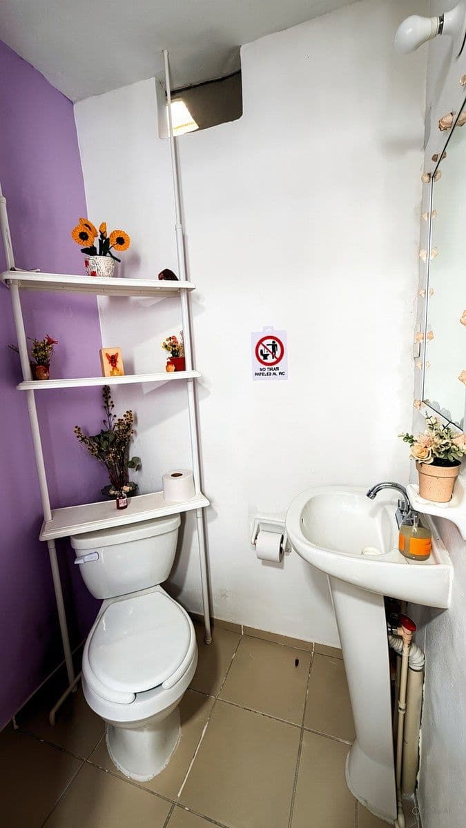 Excelente Casa en Venta ubicada en esquina !!! 8