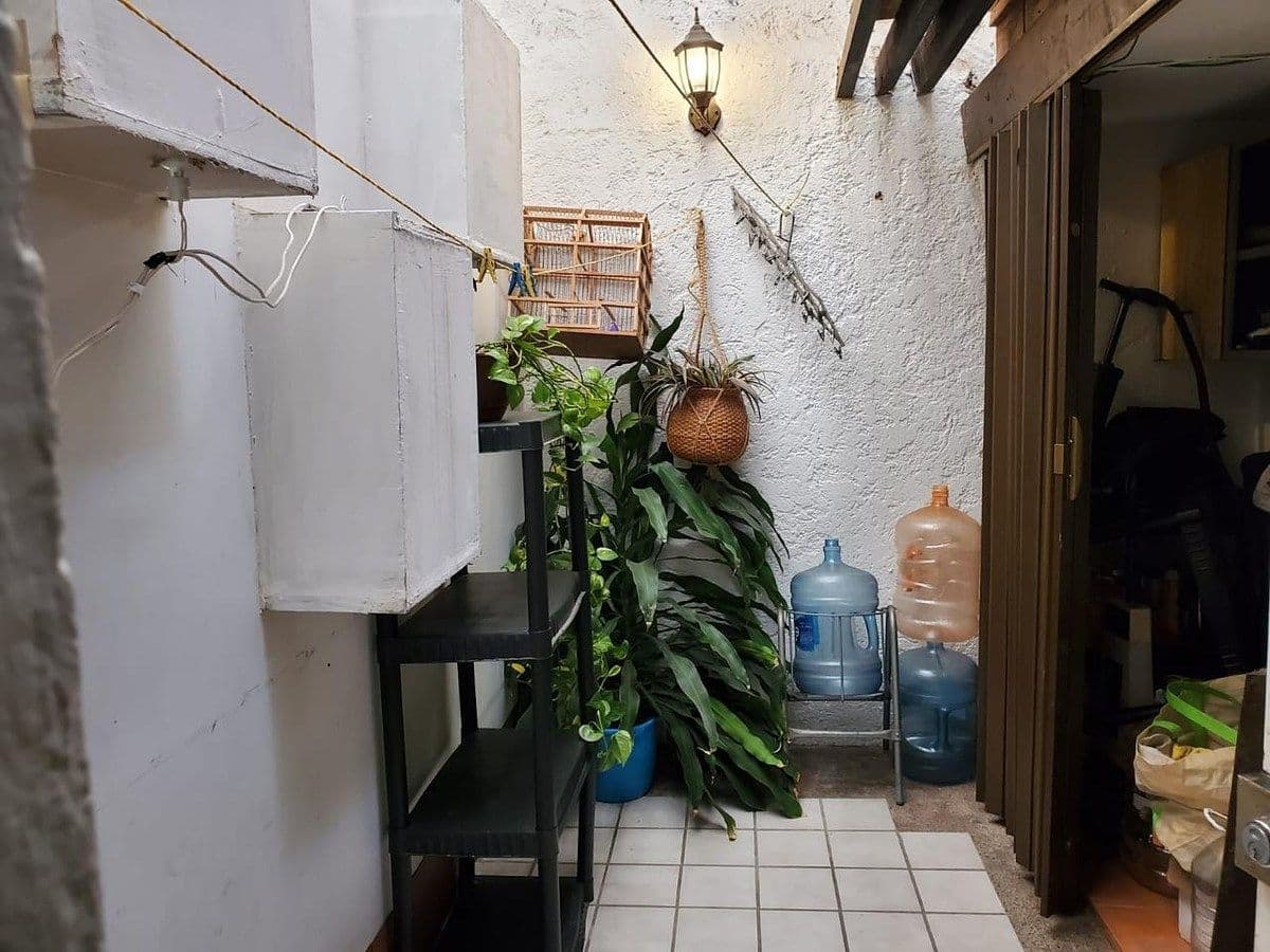 Casa en venta en Huerta Real 4 recs 2 baños, área de esparcimiento con barra 11