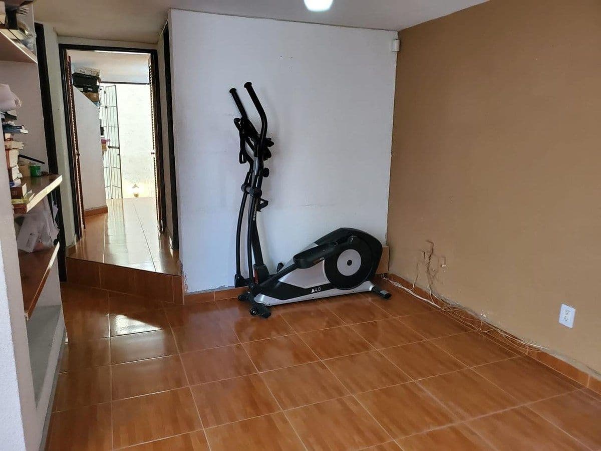 Casa en venta en Huerta Real 4 recs 2 baños, área de esparcimiento con barra 13