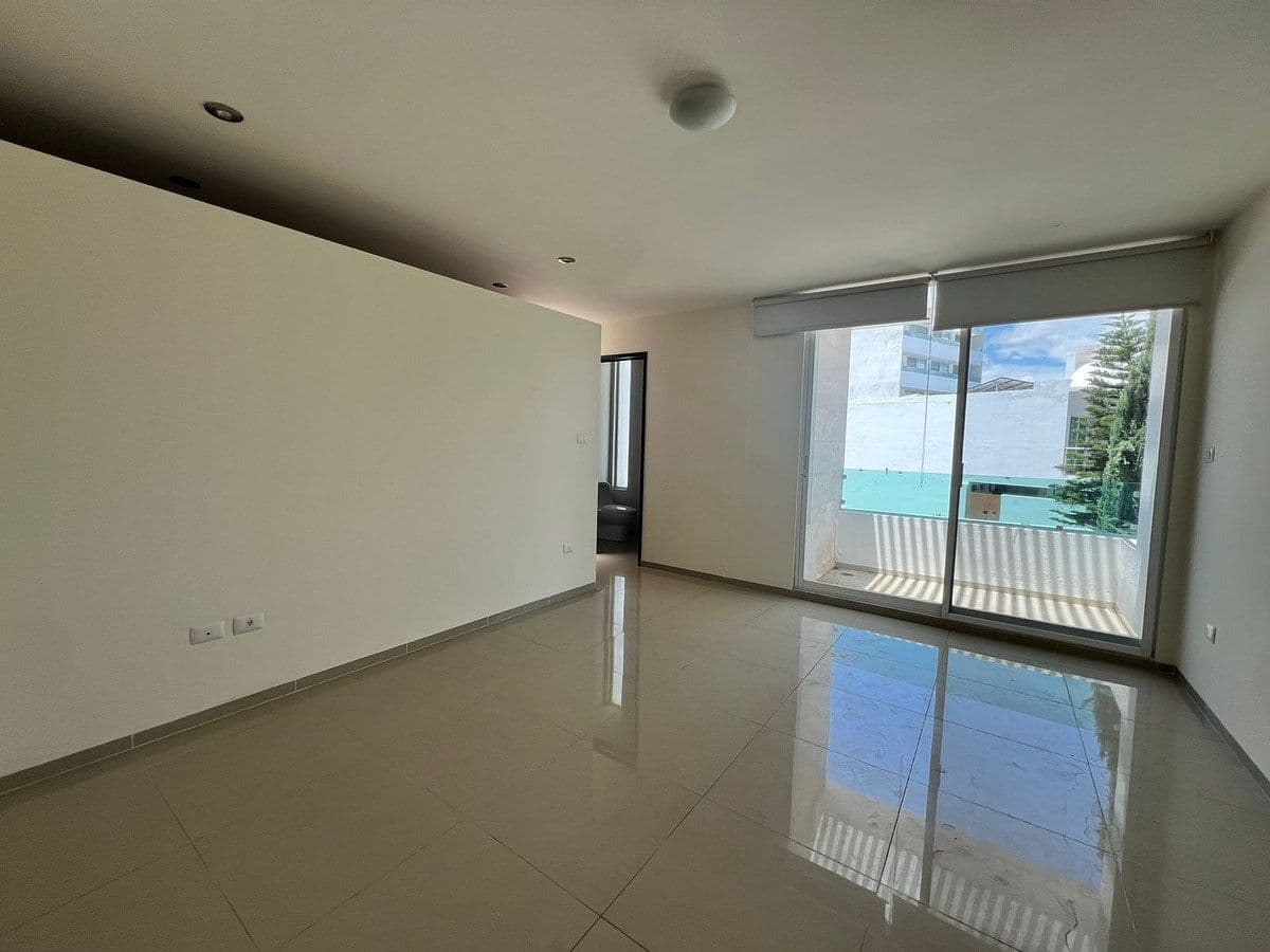 CASA EN RENTA EN HORIZONTES 1 2