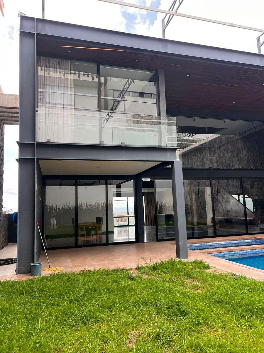 CASA EN VENTA CLUB DE GOLF 5