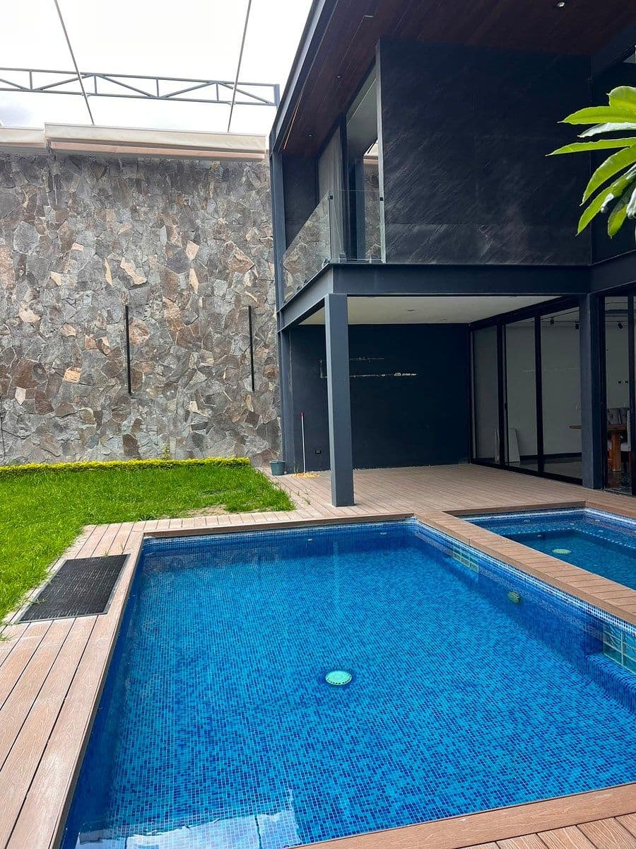 CASA EN VENTA CLUB DE GOLF 11