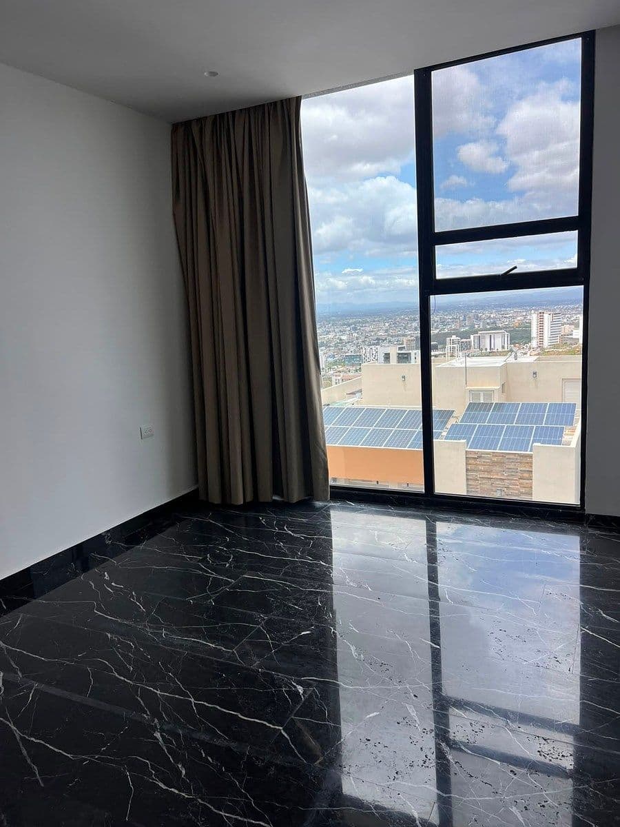 CASA EN VENTA CLUB DE GOLF 15