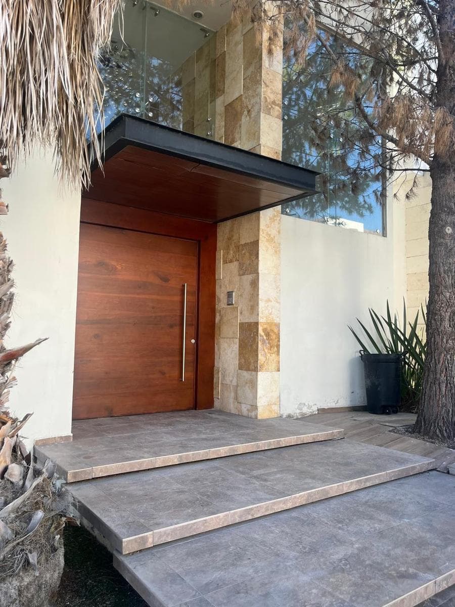 Casa en Renta en Club de Golf la Loma, San Luis Potosí