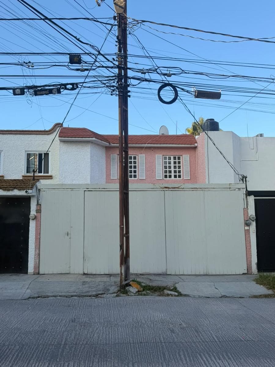 Casa en Venta en Villas del Pedregal, San Luis Potosí